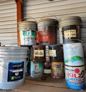 u34- various buckets of used paint