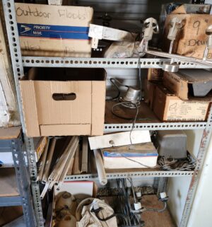 u38- Several boxes of lighting and turkey fryer kit - Image 4