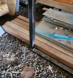 u67- (See Video) Wood Posts and other wood. 8ft to 20ft long - Image 3