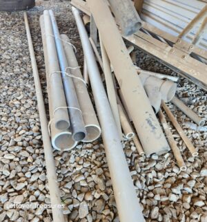 u92- pipes on rack and floor - Image 3