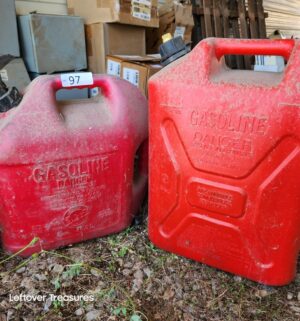u97- Fuel Cans w/ fuel. Buyer beware. Buy at your own risk - Image 3