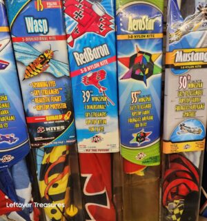 u125- Collection of Kites - Image 3
