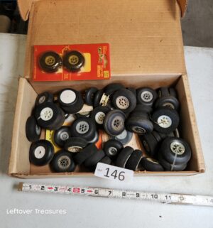 u146- 1.75 inch wheels for RC Airplanes