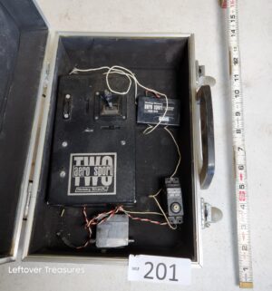 u201- vintage Hobby Shack Aero Sport 2-channel single-stick radio control transmitter set