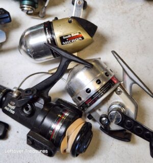 u216- large collection of fishing reels - Image 4
