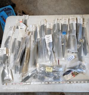 u217- vintage lot of 22 new old stock APC composite propellers for RC airplanes