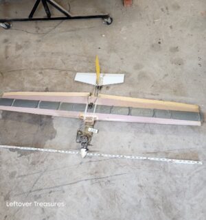 u233- custom built RC Airplane