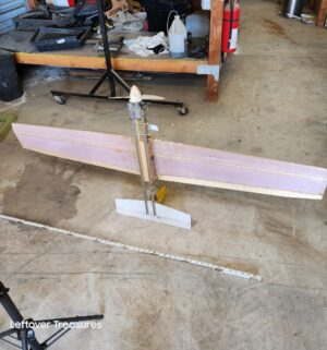 u233- custom built RC Airplane - Image 3