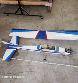 u236- RC Airplane