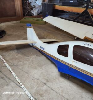 u240- Great Planes Lancair ES ARF radio-controlled airplane model kit - Image 3