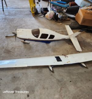 u240- Great Planes Lancair ES ARF radio-controlled airplane model kit - Image 4