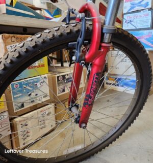 u271- Mongoose XR75 mountain bike - Image 3