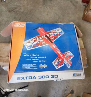 u273- E-flite UMX Extra 300 3D Bind-N-Fly RC airplane
