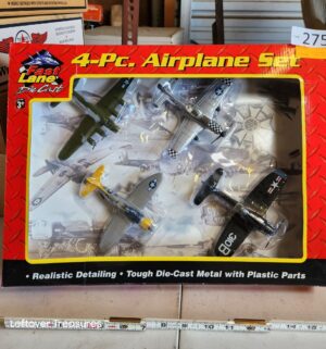 u275- Fast Lane die-cast toy planes from a 4-piece World War II aircraft set