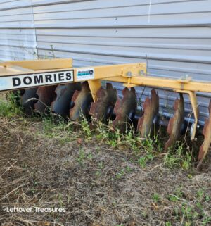 u301- Domries tillage implement. Tandem Disc Harrow. 3 Point Hitch Model - Image 3