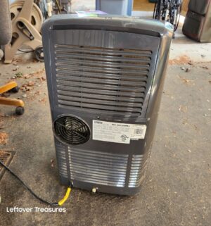 v8- Delonghi Heater/Air Conditioner. Tested 5/4/26 works - Image 4