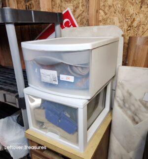 v24- 2 Storage Drawers w/ hardware