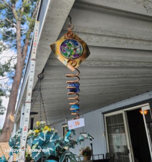 v36- Humming bird wind spinner