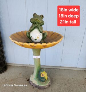 v45- polyresin sunflower frog bird bath