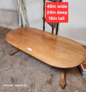 v139- vintage Claw Foot Oak Coffee Table. Excellent Condition