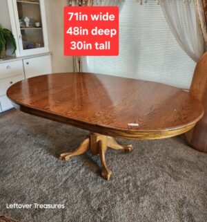 v154- Vintage Oak Dining Table w/ Claw Feet.