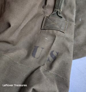 v236- US Army canvas duffel bag, likely from the Vietnam War era - Image 3