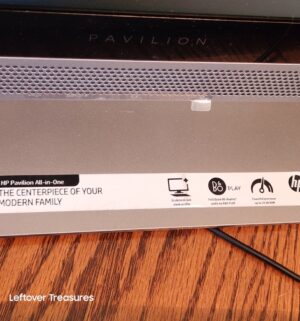 v239- HP Pavilion All in One. Intel i7 Core. Powers on. Does not load beyond HP Screen. - Image 3
