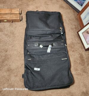 w31- Samsonite Garment Bag