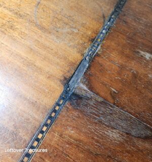 w47- vintage 1920s Hannahs Furniture radio table - Image 4