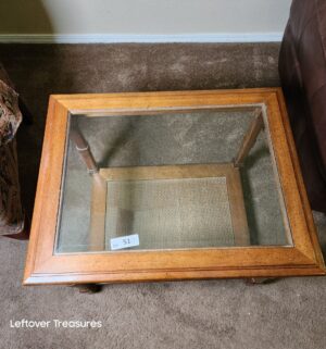 w51- Pair of glass top wooden end tables - Image 3