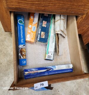 w79- contents of the kitchen cabinets - Image 6