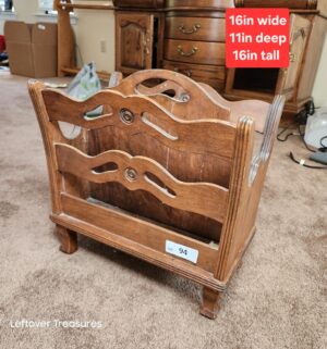 w94- antique magazine rack
