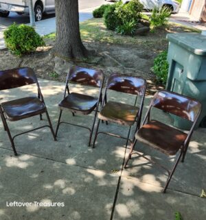 w113- vintage samsonite brownstone steel folding chairs