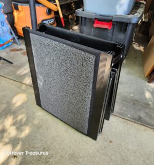 w117- folding pet ramp - Image 3