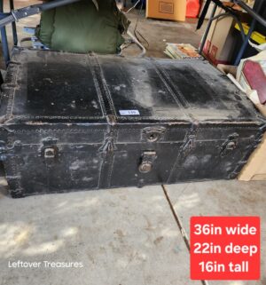 w139- vintage trunk