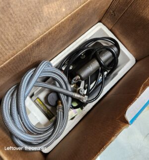 w162- Pittsburgh 2.5 CFM Vacuum Pump - Image 3