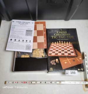 w193- Board Game Set