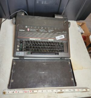 w198- Brother AX-22 Typewriter