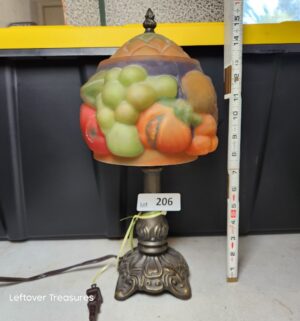 w206- Pairpoint style puffy fruit table lamp