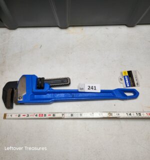 w241- Kobalt 18in pipe wrench w/ tag