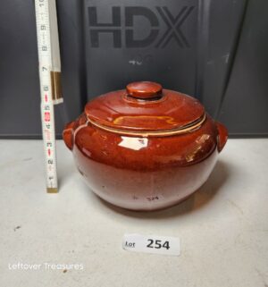 w254- vintage brown glazed ceramic bean pot with a lid