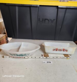w279- vintage Glasbake Anchor Hocking Fire-King milk glass baking dishes