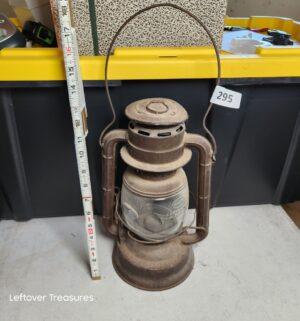 w295- Dietz No 2 Lantern