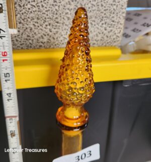 w303- vintage Empoli Italian amber glass genie bottle with a hobnail textured pattern and stopper - Image 3