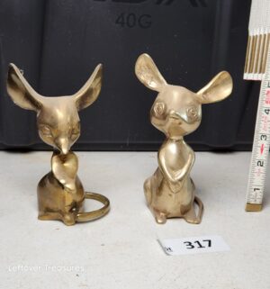 w317- vintage solid brass mouse figurines