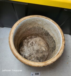 w330- 3 Gallon Western Stoneware crock featuring a blue leaf design - Image 3
