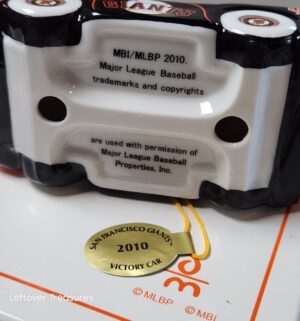 w347- Danbury Mint San Francisco Giants 2010 Victory Car, Giants Hat - Image 3
