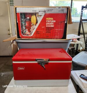 w360- 1960s vintage red Coleman metal ice chest w/ original box!