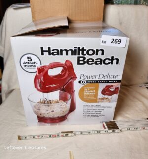 x269- Hamilton Beach Power deluxe mixer in the box
