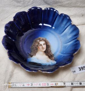 x395- 1898-1906 Rosenthal RC Bavaria porcelain portrait bowl